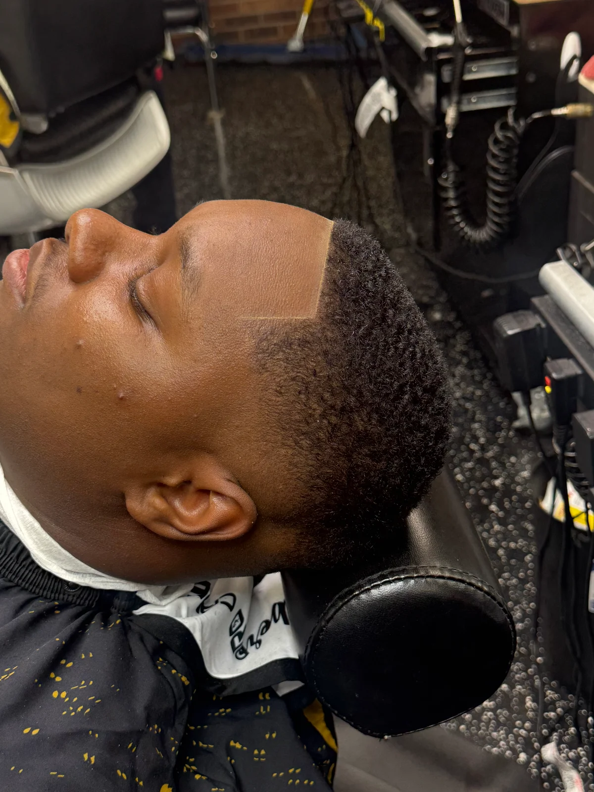 Tapered sides & hairline